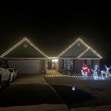 Winder-GA-Sparkles-with-Spectacular-Christmas-Light-Installation 1
